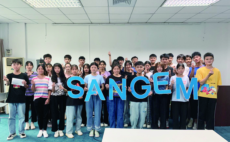 封開縣中等職業(yè)學(xué)校.jpg 封開縣中等職業(yè)學(xué)校.jpg