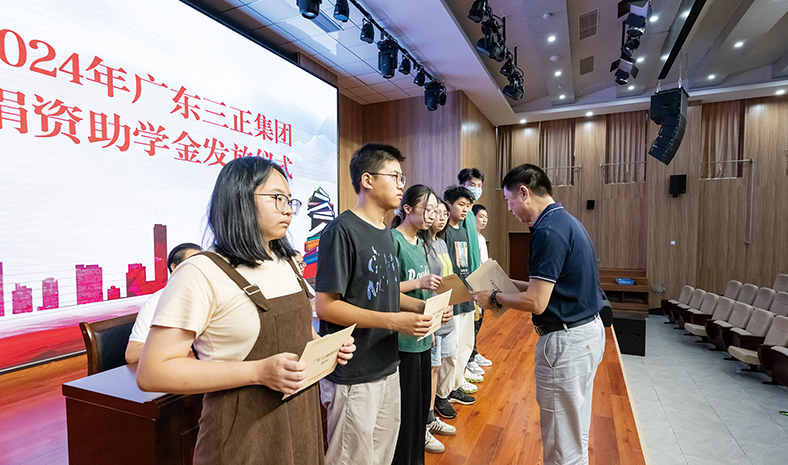 DSC_1403.jpg DSC_1403.jpg